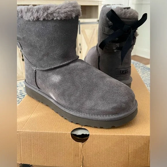 Ugg abree mini hot sale 38
